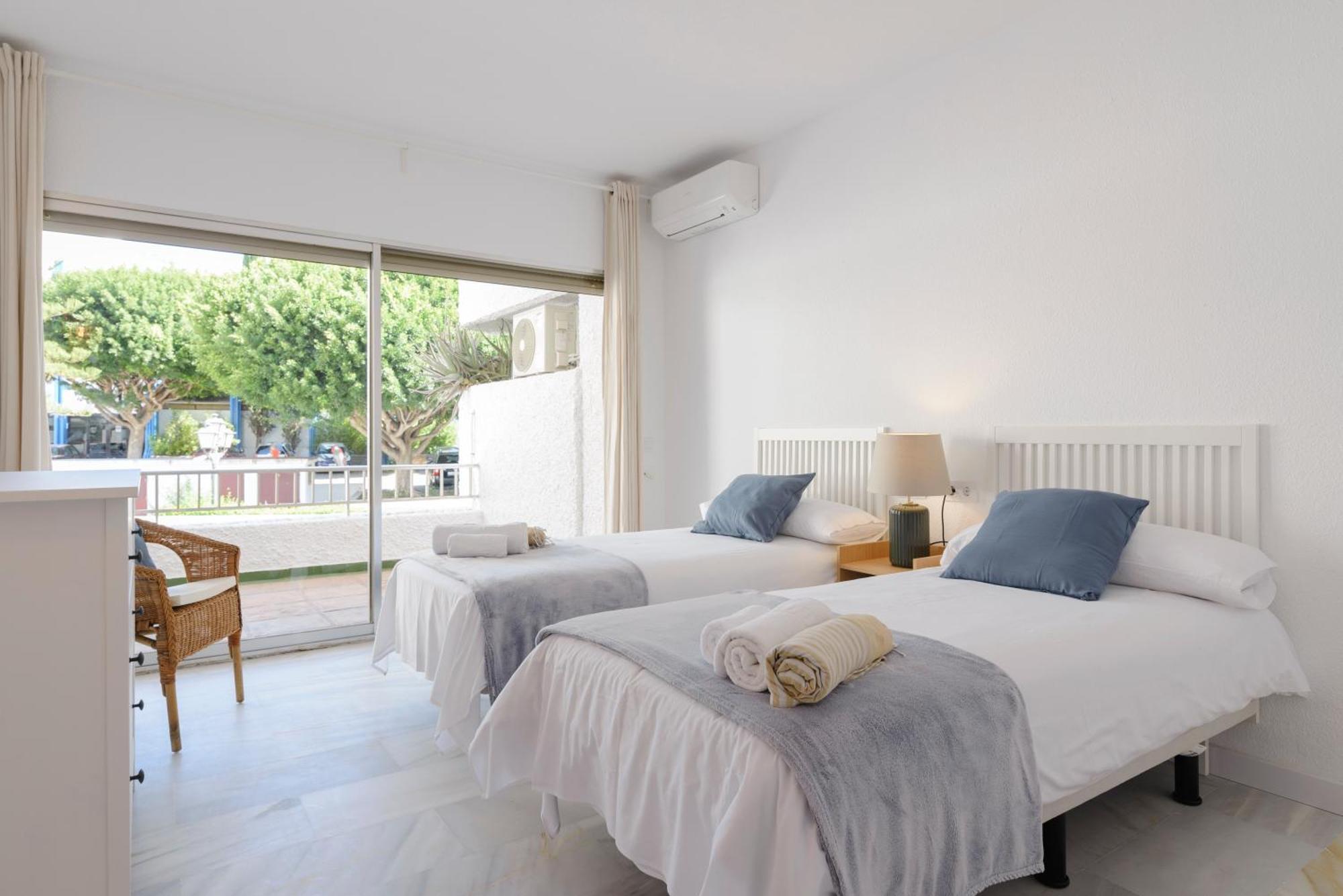 Jardines Del Mar Apartments Marbella Exteriör bild