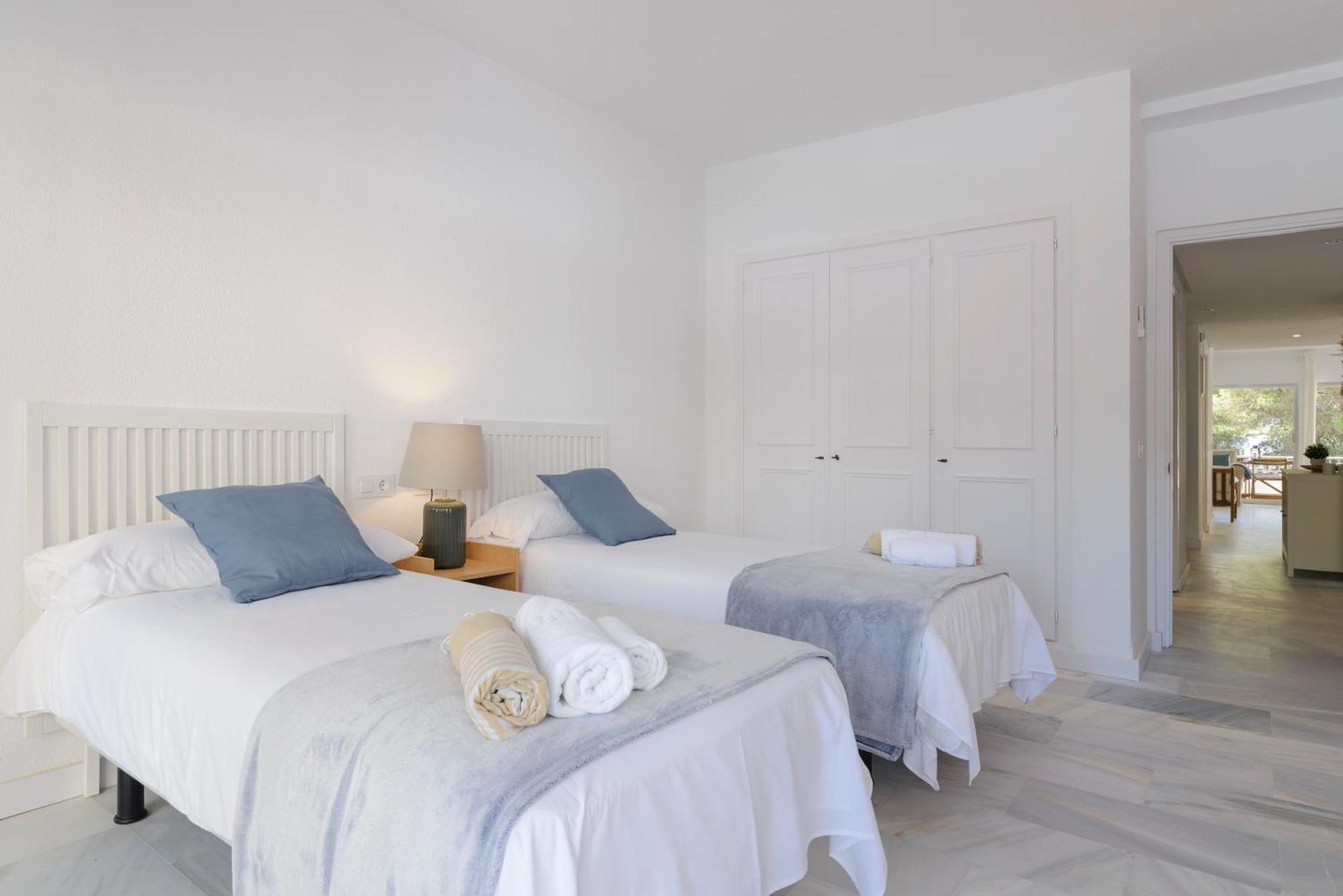 Jardines Del Mar Apartments Marbella Exteriör bild
